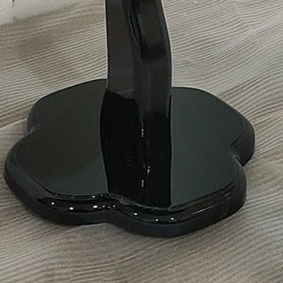 Modern Minimalist Petal-Shaped Medium Density Fiberboard End Table For Living Room