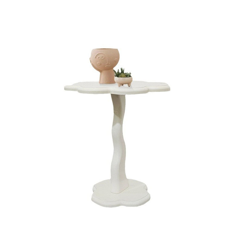 Modern Minimalist Petal-Shaped Medium Density Fiberboard End Table For Living Room