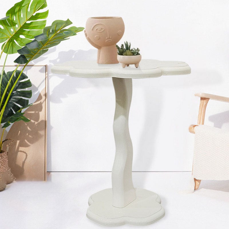 Modern Minimalist Petal-Shaped Medium Density Fiberboard End Table For Living Room