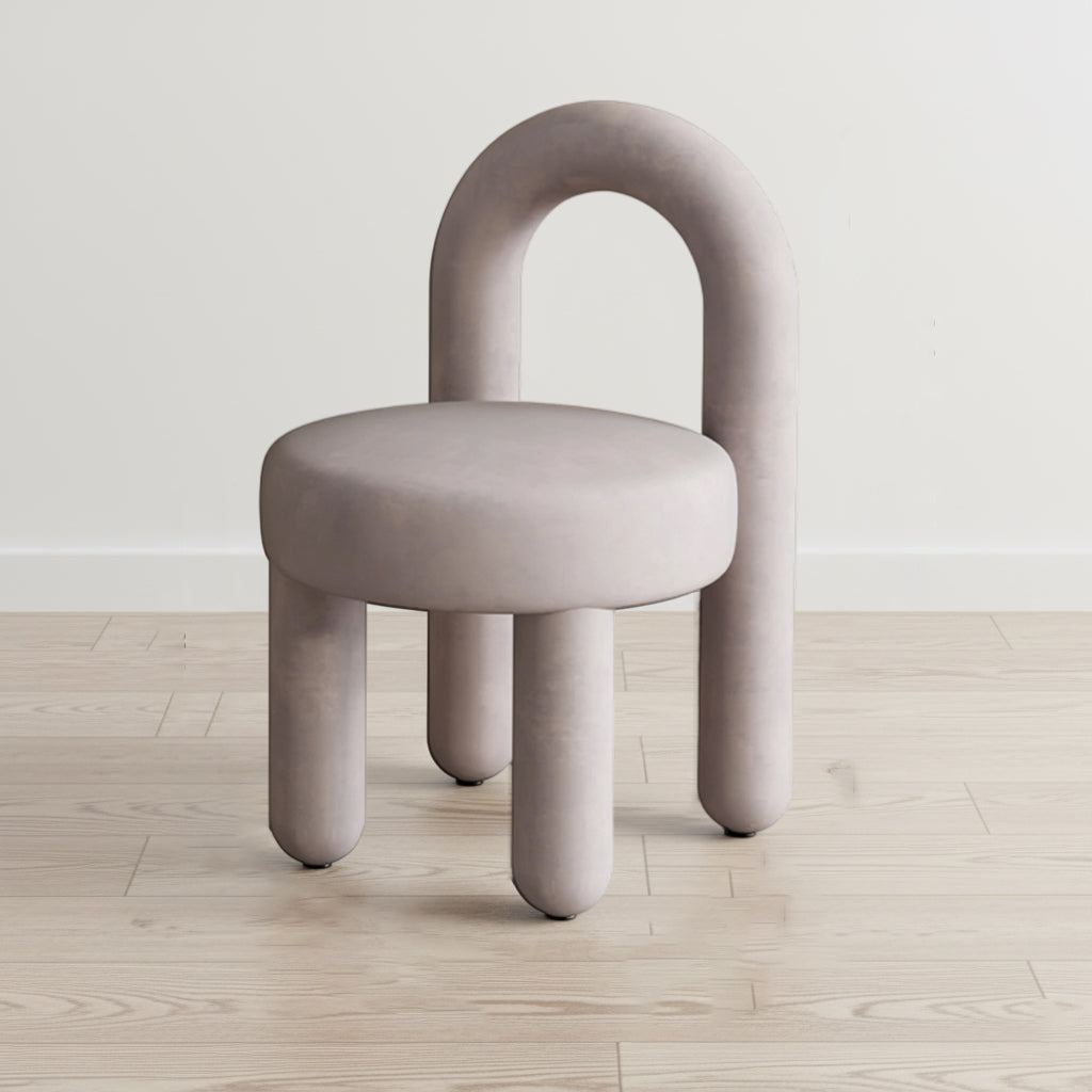 Zeitgenössisches skandinavisches gesintertes Stein-Solid-Holz-Eisen-Samt-Schwamm-Rundakzentstuhl- und Tischset für Wohnzimmer 