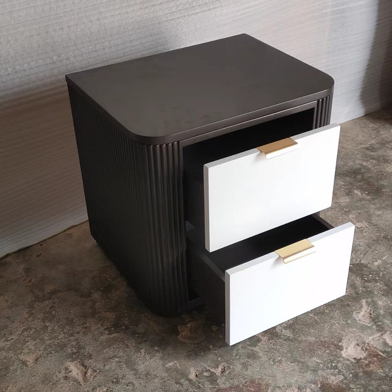 Contemporary Scandinavian Rectangular Solid Wood Multi-layer Board Nightstand 2-Drawer For Bedroom