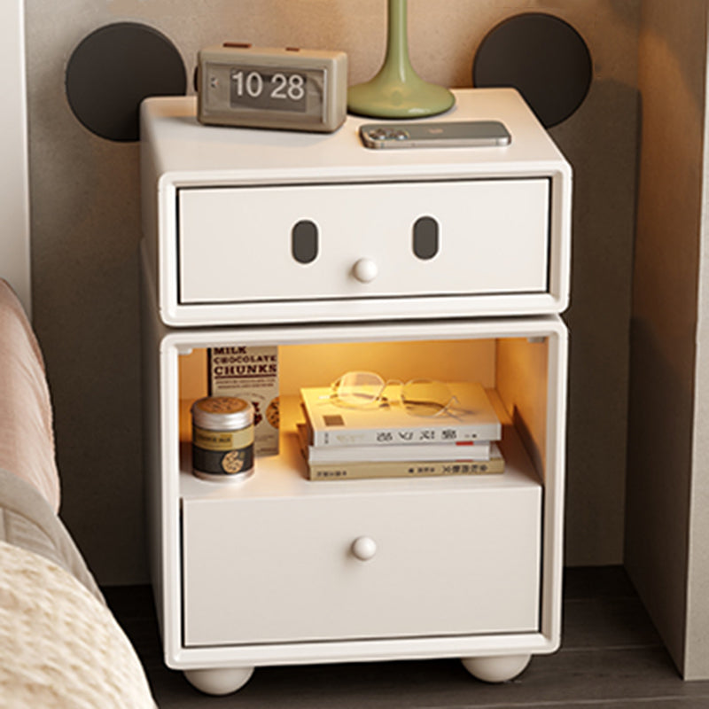 Contemporary Creative Kids Mouse Shape Rubberwood Pine Wood Swivel Nightstand 2-Drawer For Bedroom