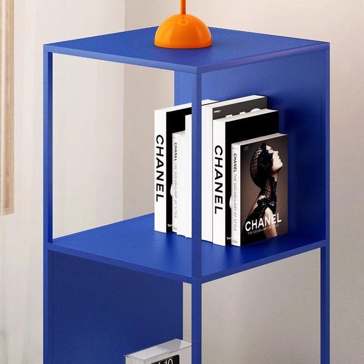Moderner minimalistischer quadratischer rechteckiger Eisen-Beistelltisch mit 3 Ebenen für das Wohnzimmer 
