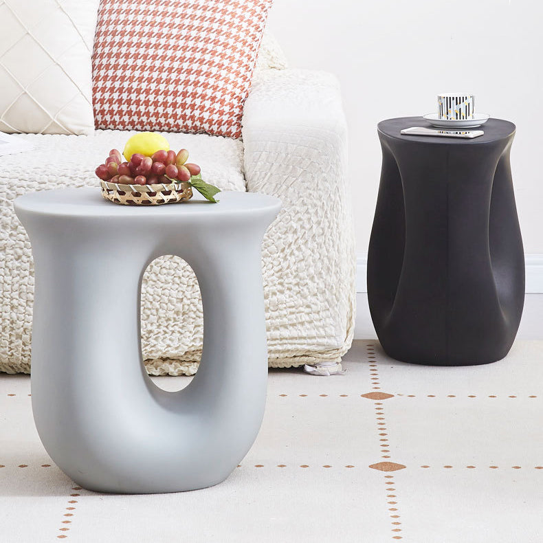 Table basse ovale en plastique PE au design minimaliste moderne pour salon 