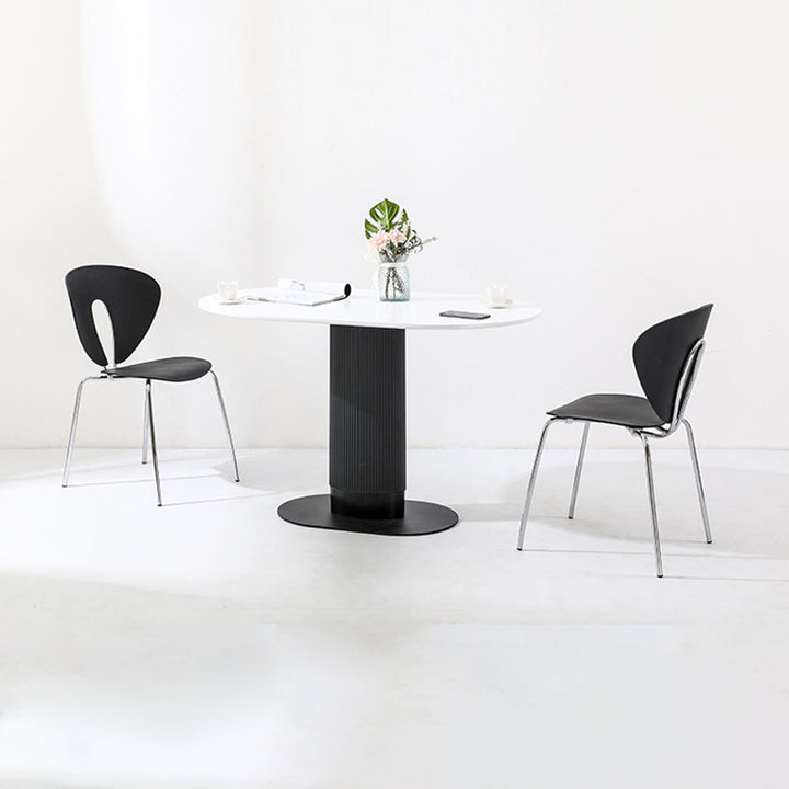 現代的な北欧の楕円形MDF ABSダイニングテーブル 3〜4席用 