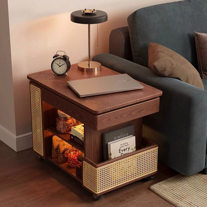 Moderner rechteckiger Retro-Beistelltisch aus umweltfreundlichem Holzwerkstoff mit PE-Rattangeflecht, beweglich, 360° drehbar, höhenverstellbar, 3 Ebenen, für das Wohnzimmer 