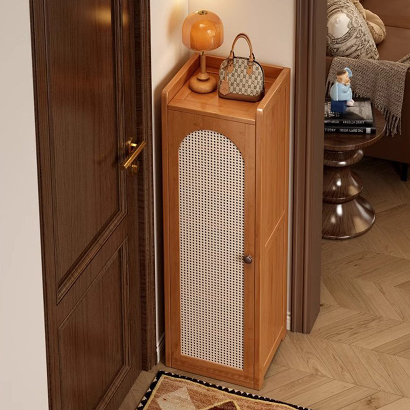 Traditionelles japanisches rechteckiges Nan-Bambus-Kunststoff-Rattan-MDF-Weben-Schuhregal mit 6/7/8 Ebenen für Eingangsbereiche 