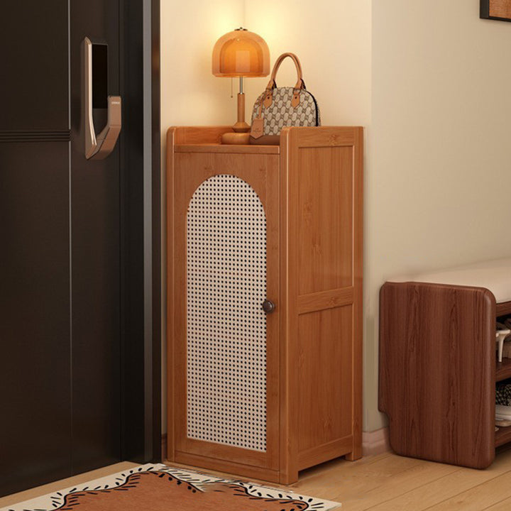 Traditionelles japanisches rechteckiges Nan-Bambus-Kunststoff-Rattan-MDF-Weben-Schuhregal mit 6/7/8 Ebenen für Eingangsbereiche 