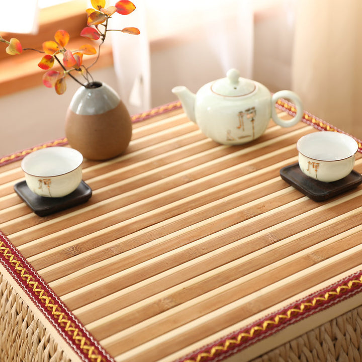 Traditioneller japanischer quadratischer Massivholz-Massivholz-Sperrholz-Rattanweberei-Aufbewahrungscouchtisch 1-Schrank für Wohnzimmer 