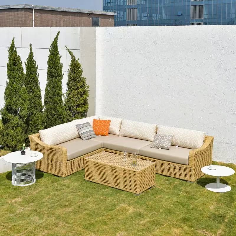 Rustic PE Rattan Weaving Outdoor Coffee Table – 1-Tier Waterproof Design For Outdoor Patio & Garden