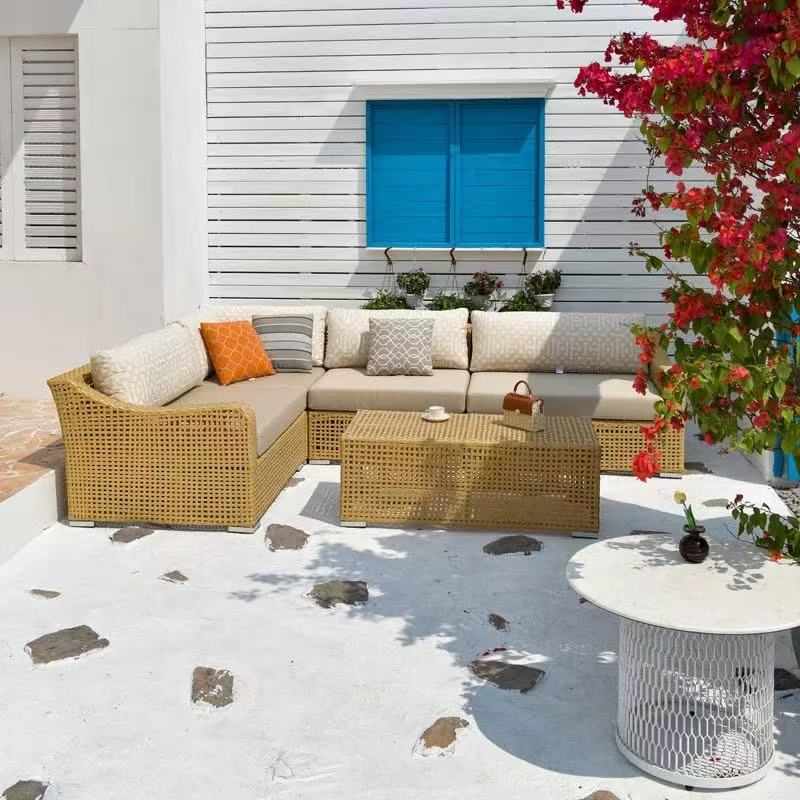 Rustic PE Rattan Weaving Outdoor Coffee Table – 1-Tier Waterproof Design For Outdoor Patio & Garden