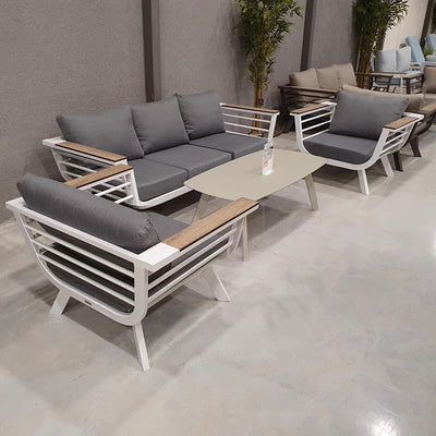 Industrial Rectangular Rounded Edges Outdoor Coffee Table - 4-Legs Sturdy Aluminum Frame For Outdoor Patio & Garden
