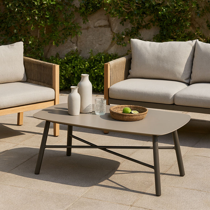 Industrial Rectangular Rounded Edges Outdoor Coffee Table - 4-Legs Sturdy Aluminum Frame For Outdoor Patio & Garden