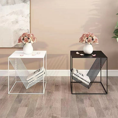 Cube géométrique en acier au carbone fer contemporain scandinave, table d'appoint 1-étagère pour salon 