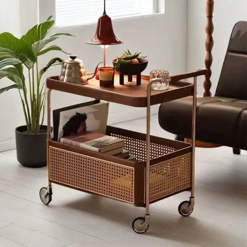 Zeitgenössischer Retro-Webstuhl Imitation Rattan PE Holz Edelstahl Rechteckiger Beweglicher Beistelltisch mit 2-stufigem Stauraum für das Wohnzimmer 