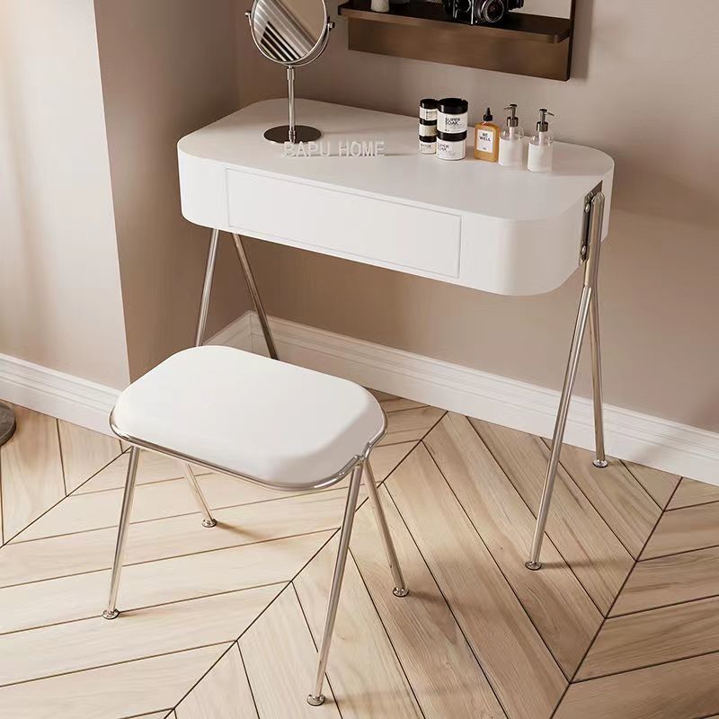 مجموعة طاولة مكياج مستطيلة من الفولاذ المقاوم للصدأ و MDF بتصميم عصري بسيط مع كرسي ومقعد بدرج واحد لغرفة النوم 