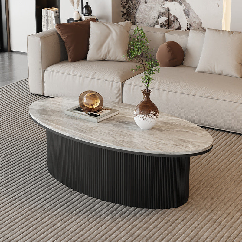 Zeitgenössisches skandinavisches Set aus Eisen mit ovalem, rundem, gestreiftem Couchtisch für das Wohnzimmer 