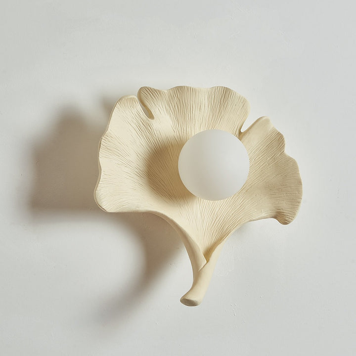 Traditional Vintage Ginkgo Leaf Shape Iron FRP Glass 1-Light Wall Sconce Lamp For Living Room