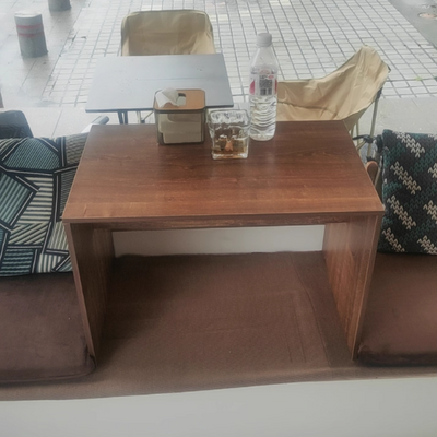 伝統的な日本の中密度ファイバーボード長方形のティーテーブル1段、リビングルーム用 