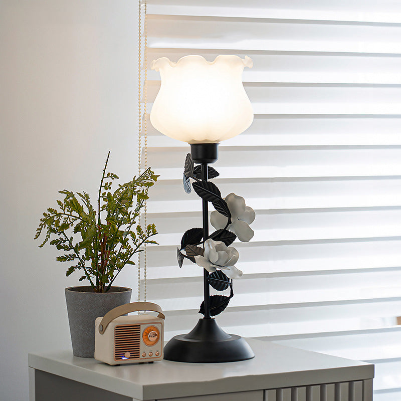 Contemporary Scandinavian Rose-shaped Iron Acrylic Glass 1-Light Table Lamp For Bedroom