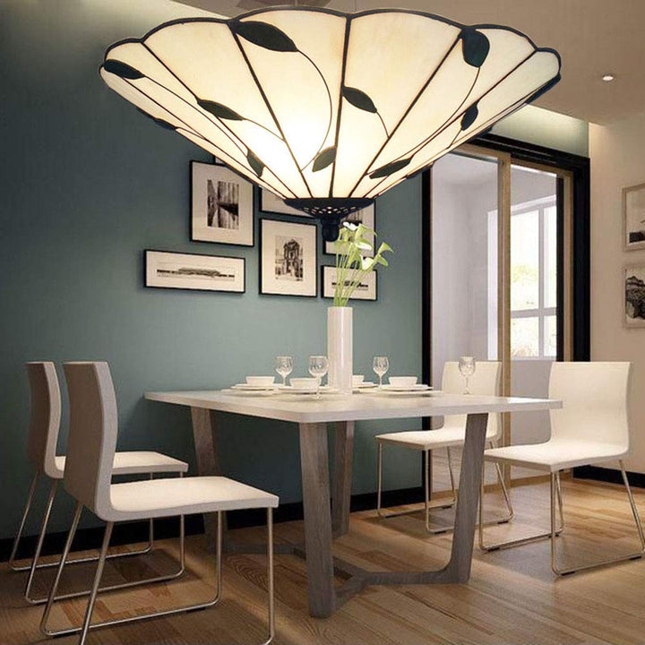Traditionelle Tiffany konische Buntglas-Deckenleuchte mit Blattdekor, 3 Lichter, Unterputzmontage, für Wohnzimmer 