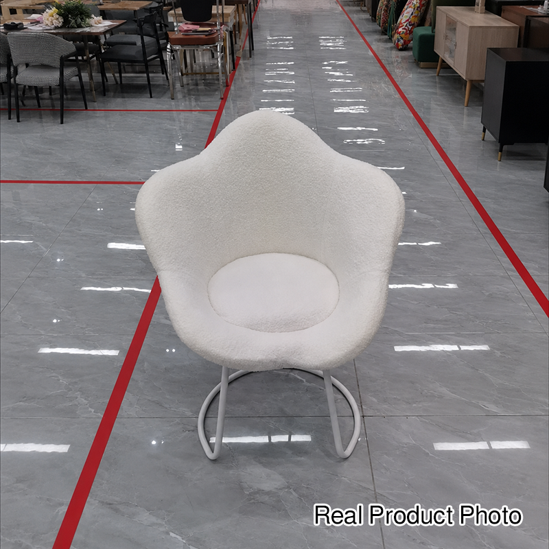 Moderner drehbarer Schminkhocker im nordischen Stil mit Sherpa-Stoff, Eisen und Blütenblatt-Design, mit Rückenlehne und Armlehnen, für das Schlafzimmer 