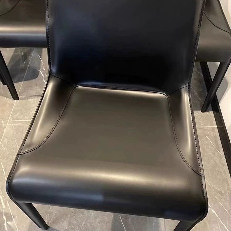 Moderner minimalistischer Schreibtischstuhl aus Kohlenstoffstahl mit Sattelleder, Rückenlehne, ohne Armlehnen für das Home Office 
