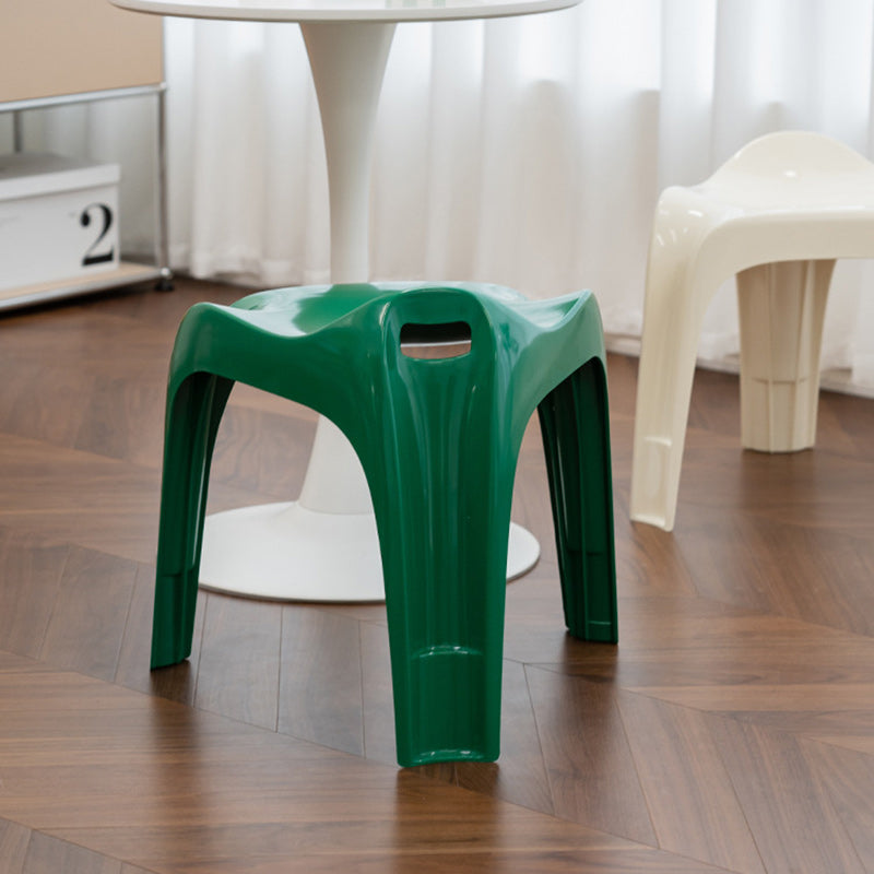 Moderner nordischer ABS-Stuhl ohne Rückenlehne und Armlehnen für das Wohnzimmer 