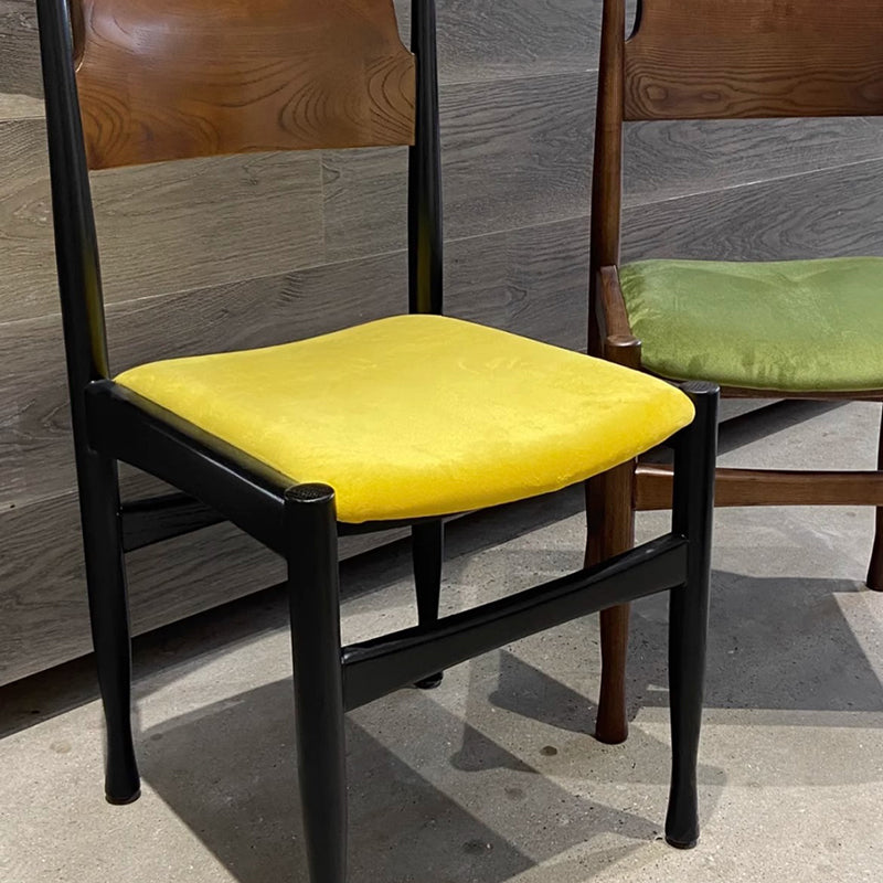 Moderne Einfachheit Eschenholz Samt Esszimmerstuhl Rückenlehne Ohne Armlehnen Für Esszimmer 