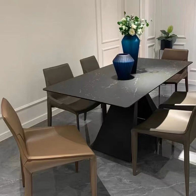 Moderner minimalistischer Esszimmerstuhl aus Karbonstahl und Sattelleder, Rückenlehne ohne Armlehnen für das Esszimmer 