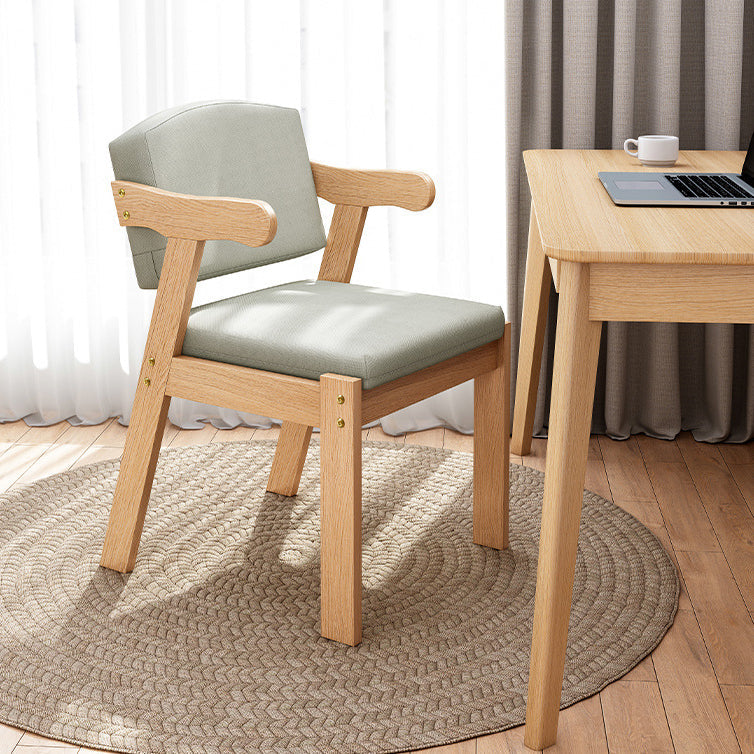 Zeitgenössischer nordischer Stoff Massivholz Schreibtischstuhl Rückenlehne Armlehne für das Home Office 