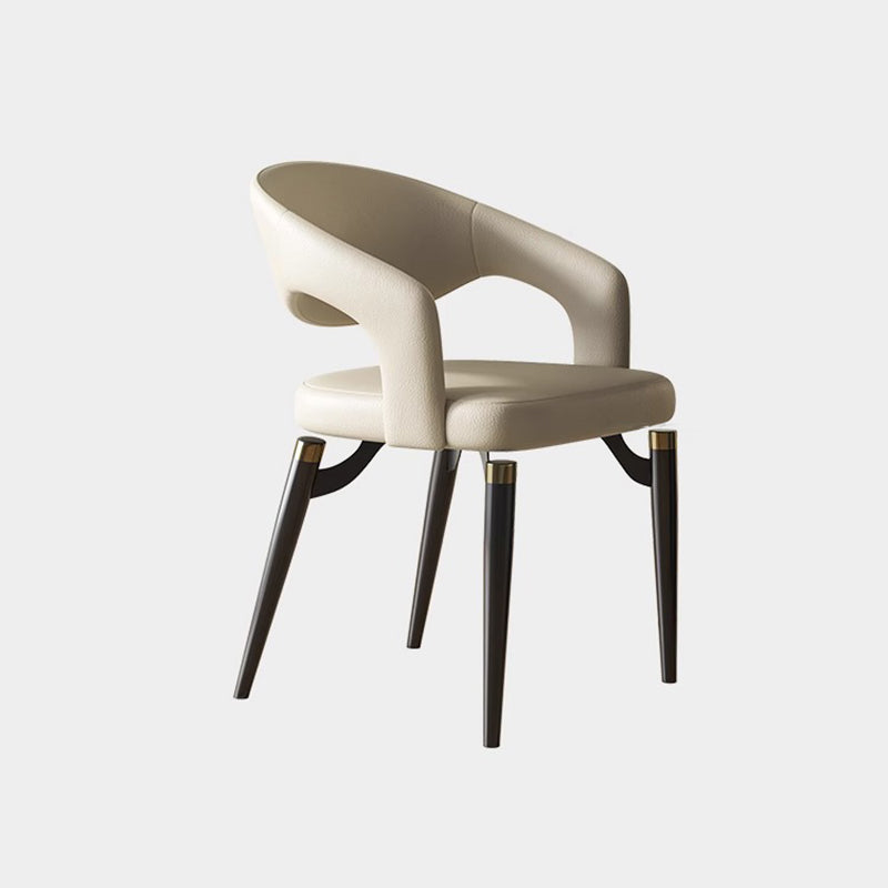 Moderne Schlichtheit gebogener PU-Leder-Carbonstahl-Dining-Stuhl Rückenlehne Armlehne für das Esszimmer 