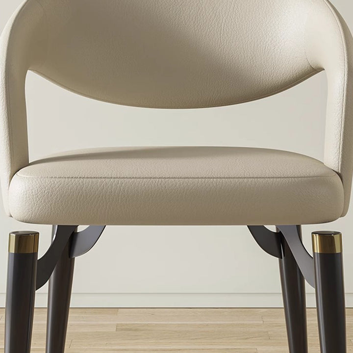 Moderne Schlichtheit gebogener PU-Leder-Carbonstahl-Dining-Stuhl Rückenlehne Armlehne für das Esszimmer 
