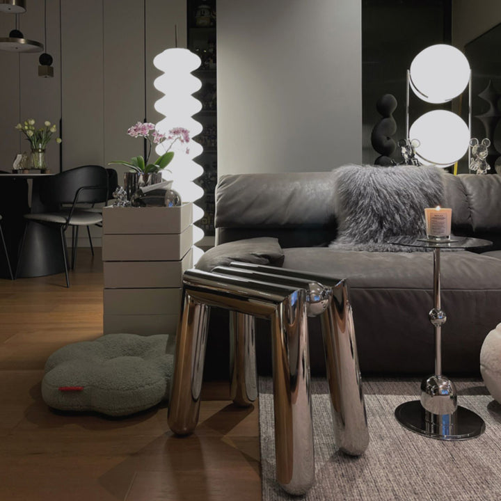 Moderner Art-Deco-Trapez-Hocker aus Edelstahl, ohne Rückenlehne und Armlehnen, für das Wohnzimmer 