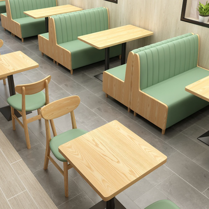 Silla de comedor de madera maciza de cuero sintético Modern Simplicity con respaldo sin brazos para comedor 