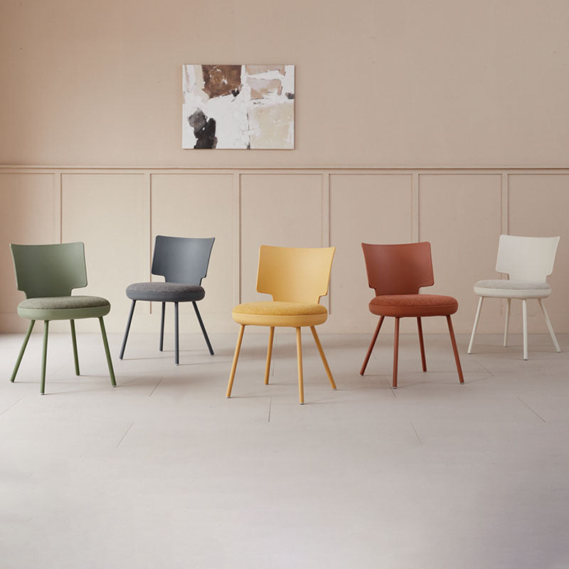 Silla de comedor sin brazos con respaldo de tela de macaron nórdico contemporáneo PP para comedor 