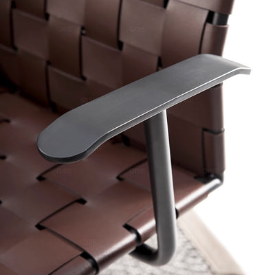 Moderner minimalistischer Sattel-Leder-Karbonstahl-Schreibtischstuhl mit Rückenlehne und Armlehne für das Home Office 