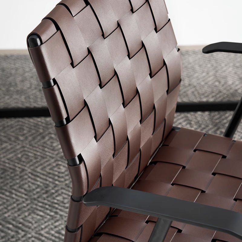 Moderner minimalistischer Sattel-Leder-Karbonstahl-Schreibtischstuhl mit Rückenlehne und Armlehne für das Home Office 