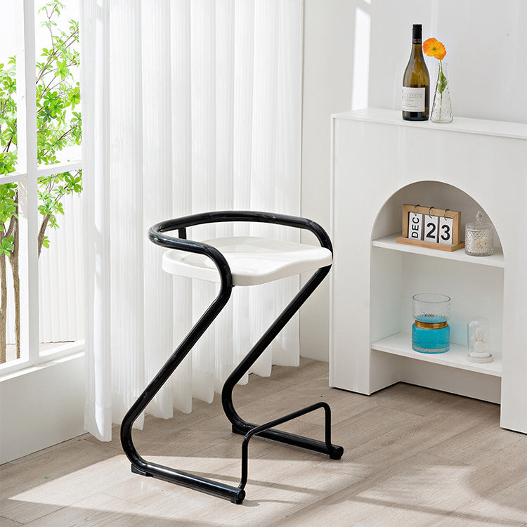 Tabouret de bar contemporain en fer ABS nordique géométrique sans dossier ni accoudoirs pour salle à manger 