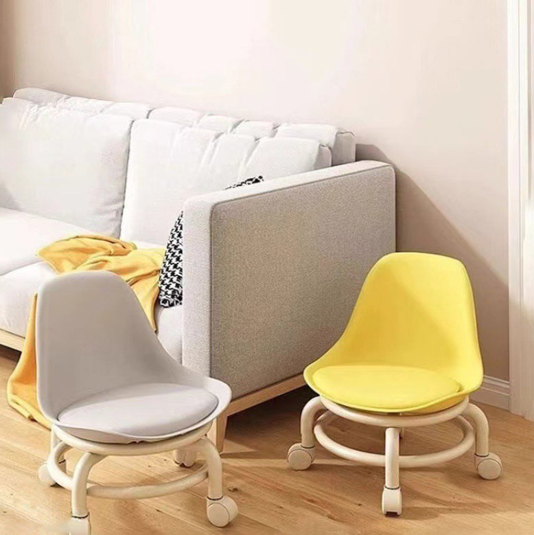 Zeitgenössischer kreativer Hocker aus massivem Kautschukholz mit Hasenohren-Rückenlehne, ohne Armlehnen, für das Wohnzimmer 