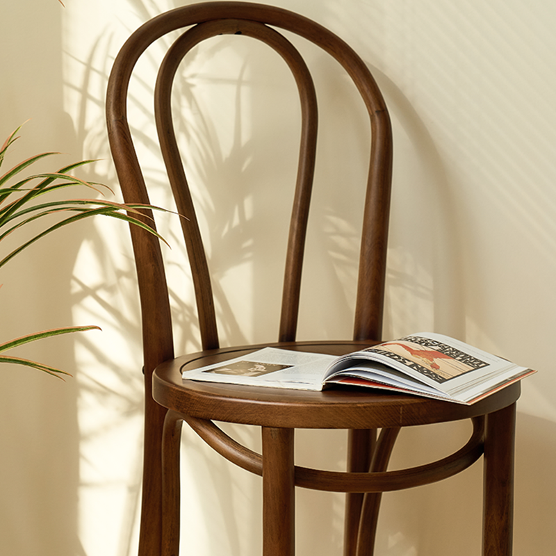 Zeitgenössischer industrieller Leder-Eisen-Barhocker mit Rückenlehne ohne Armlehnen für das Esszimmer 