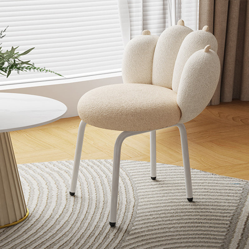 Zeitgenössischer kreativer Pilz-Fiberglas-Fußhocker ohne Rückenlehne und Armlehne für das Wohnzimmer 