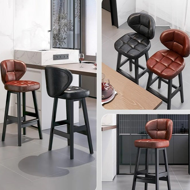 Tabouret de bar contemporain scandinave carré en faux cuir huilé avec dossier sans accoudoirs pour salle à manger 