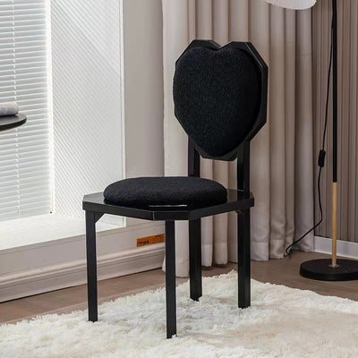 Silla de comedor sin brazos con respaldo de forma de corazón creativa contemporánea de lana de cordero, madera maciza y esponja para comedor 
