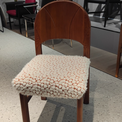 Respaldo de silla de comedor sin brazos con diseño jacquard cuadrado de arco francés tradicional para comedor 