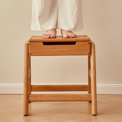 Silla de comedor apilable de madera de cerezo cuadrada tradicional japonesa sin respaldo ni brazos para el comedor 