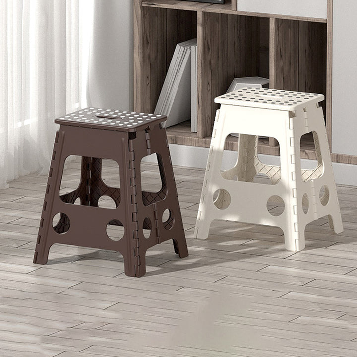 Chaise pliante portable en plastique nordique contemporain sans dossier ni accoudoirs pour salon 