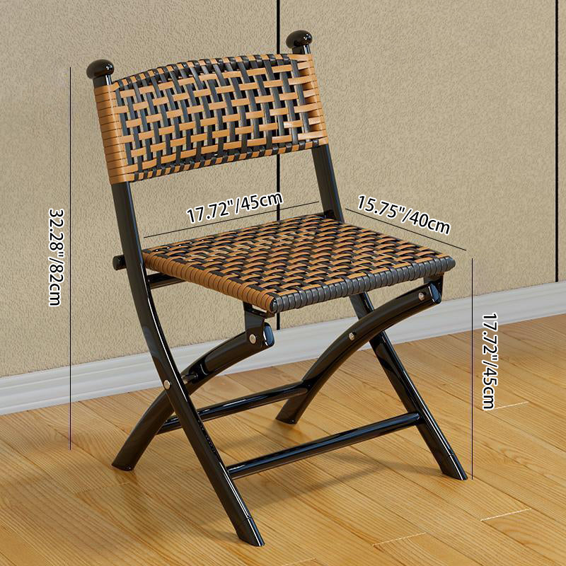 Simplicité contemporaine Chaise pliante carrée en rotin tissé en acier au carbone sans dossier ni accoudoirs pour salon 
