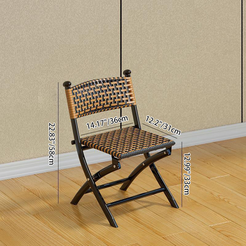 Simplicité contemporaine Chaise pliante carrée en rotin tissé en acier au carbone sans dossier ni accoudoirs pour salon 