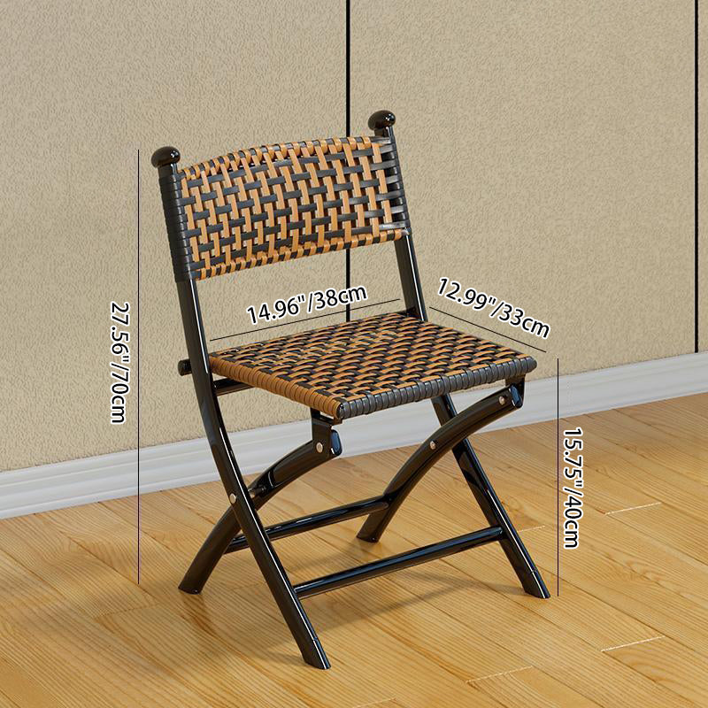 Simplicité contemporaine Chaise pliante carrée en rotin tissé en acier au carbone sans dossier ni accoudoirs pour salon 